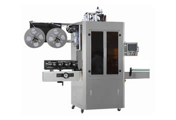 Sleeve labeling machine